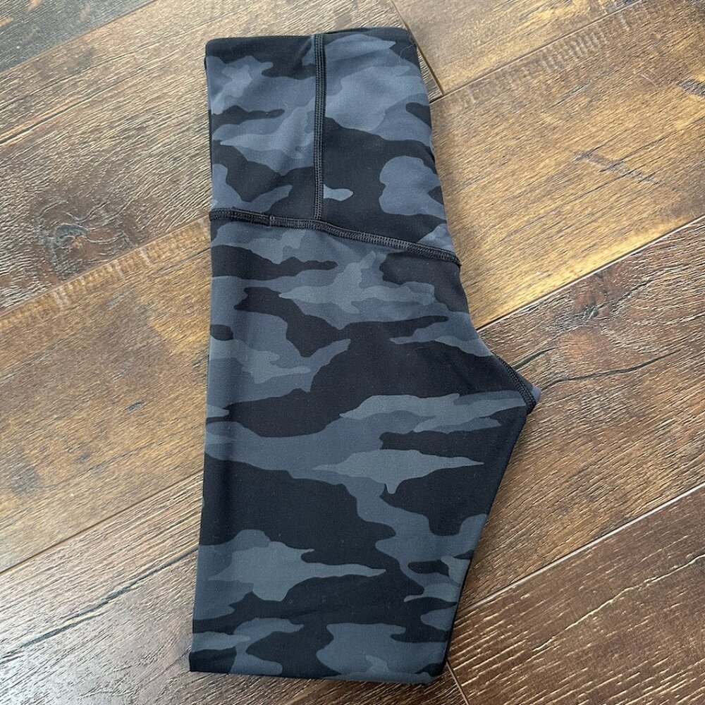 Athleta Elation 7/8 Camo Leggings